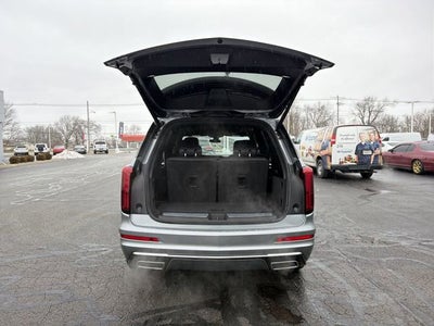 2025 Cadillac XT6 Premium Luxury