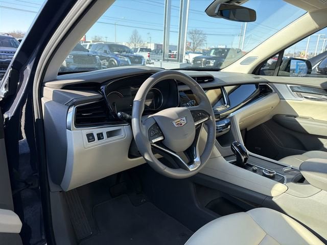 2025 Cadillac XT6 Premium Luxury