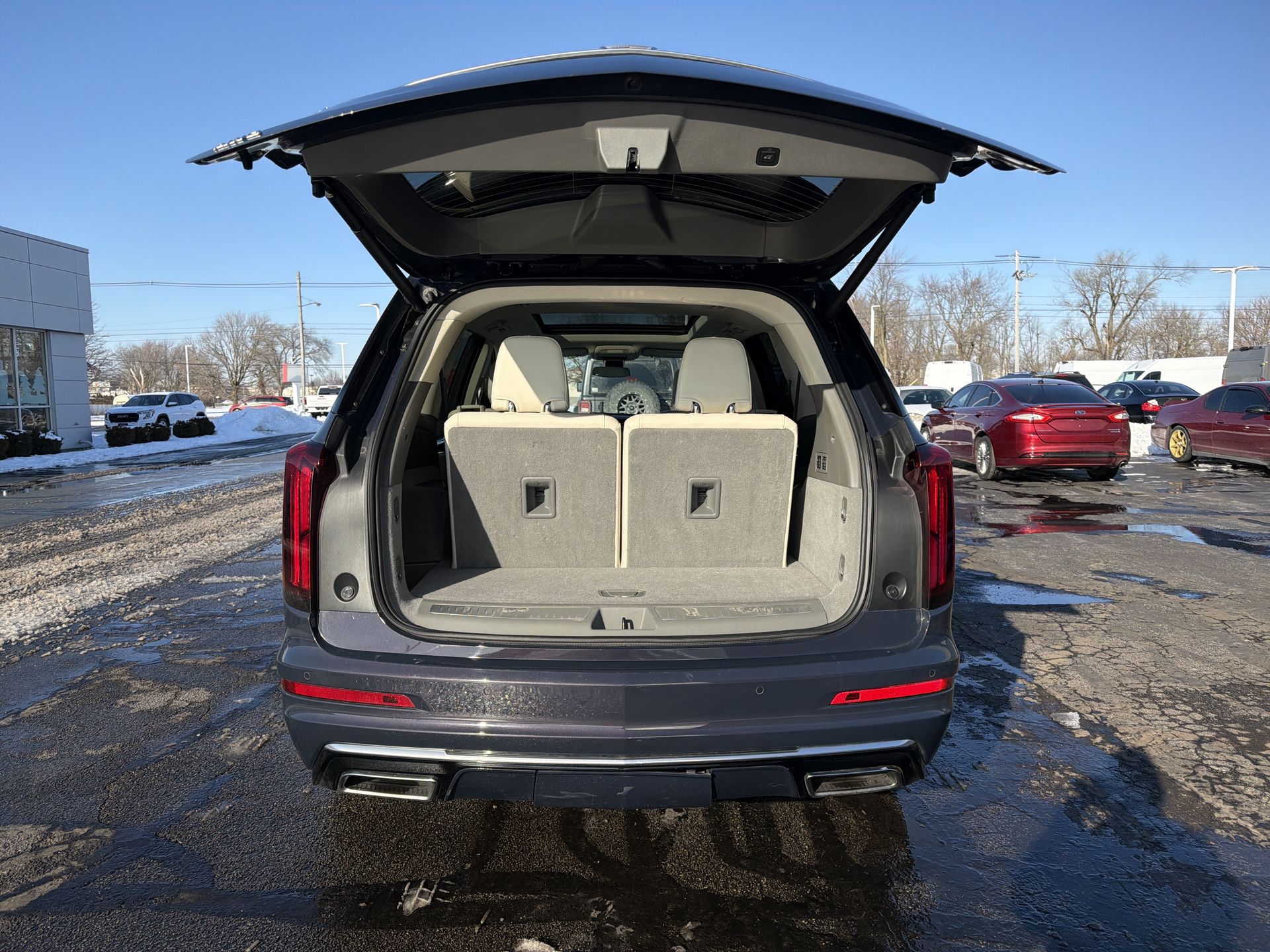 2025 Cadillac XT6 Premium Luxury