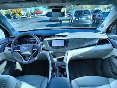 2025 Cadillac XT6 Premium Luxury