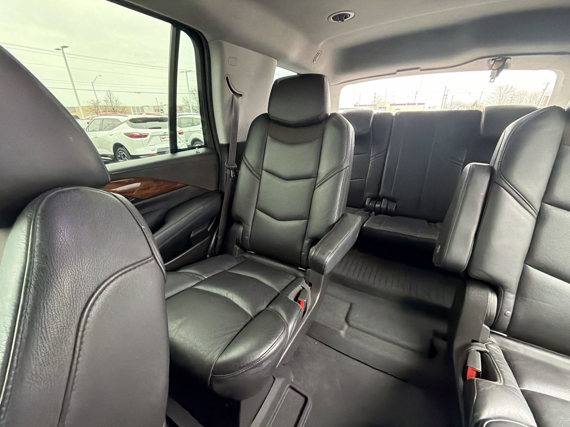 2016 Cadillac Escalade Luxury Collection