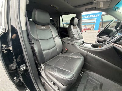 2016 Cadillac Escalade Luxury Collection