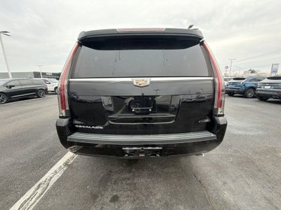 2016 Cadillac Escalade Luxury Collection