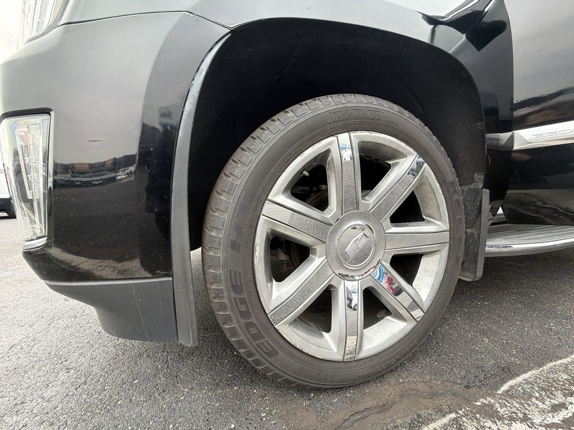 2016 Cadillac Escalade Luxury Collection