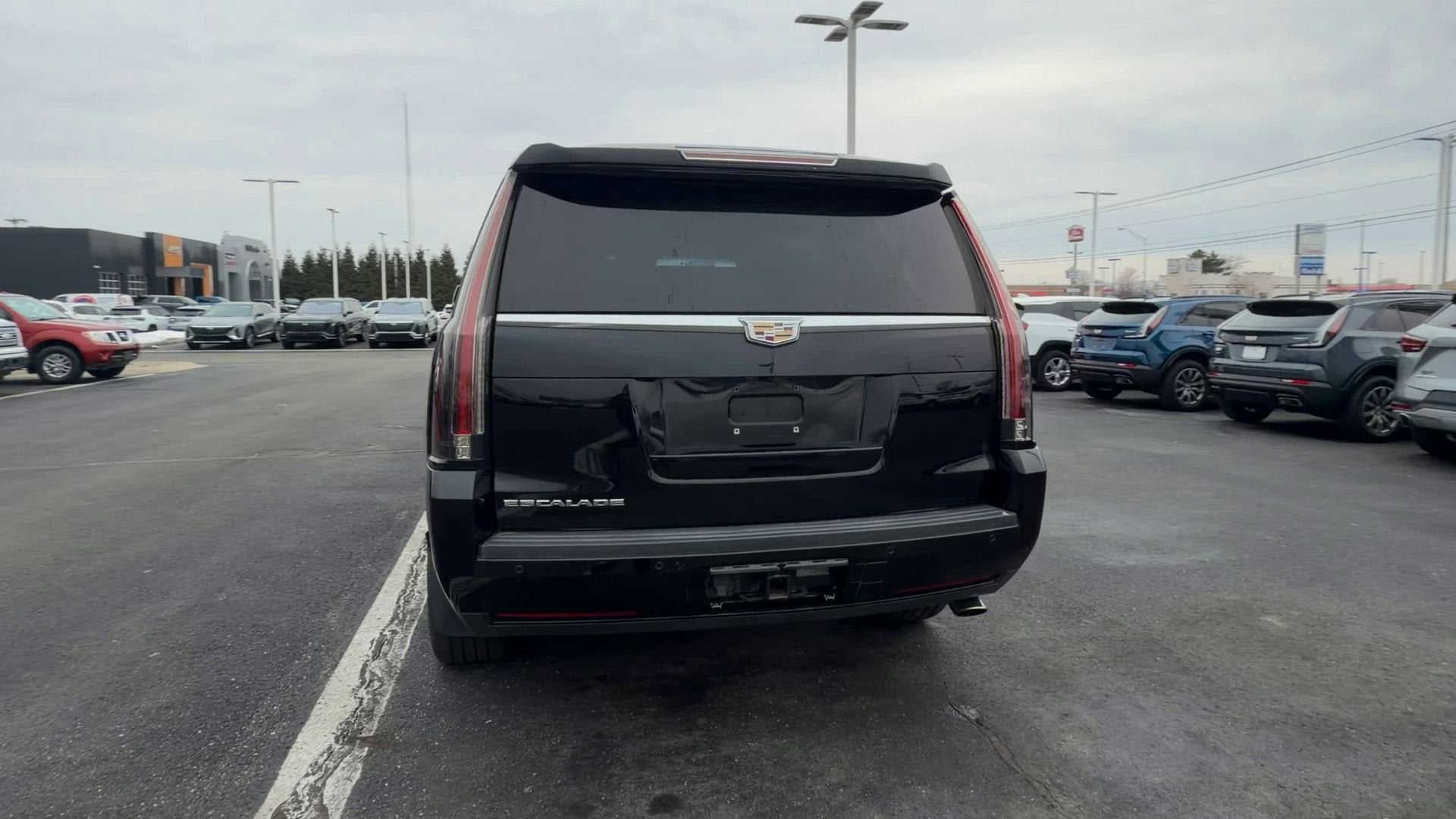 2016 Cadillac Escalade Luxury Collection