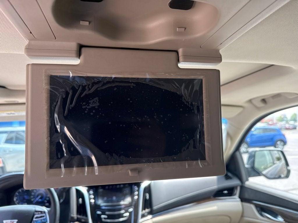 2018 Cadillac Escalade Luxury