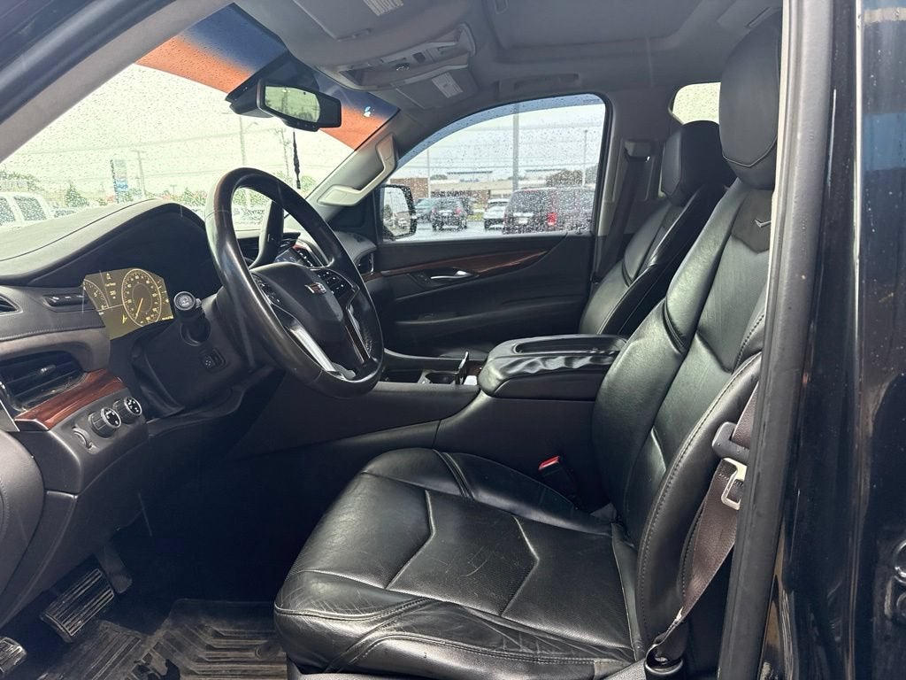 2015 Cadillac Escalade Luxury