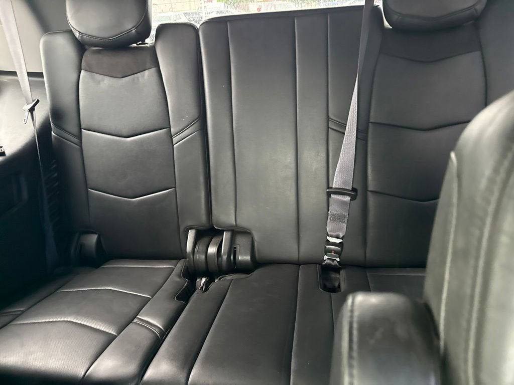 2015 Cadillac Escalade Luxury