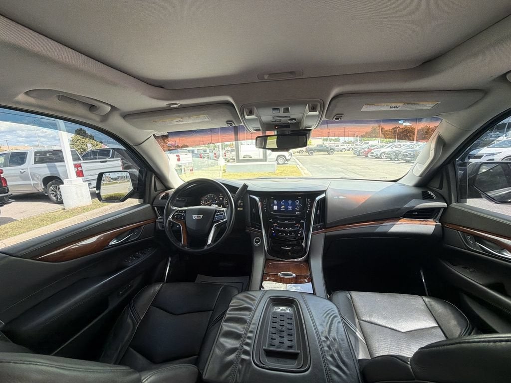 2015 Cadillac Escalade Luxury