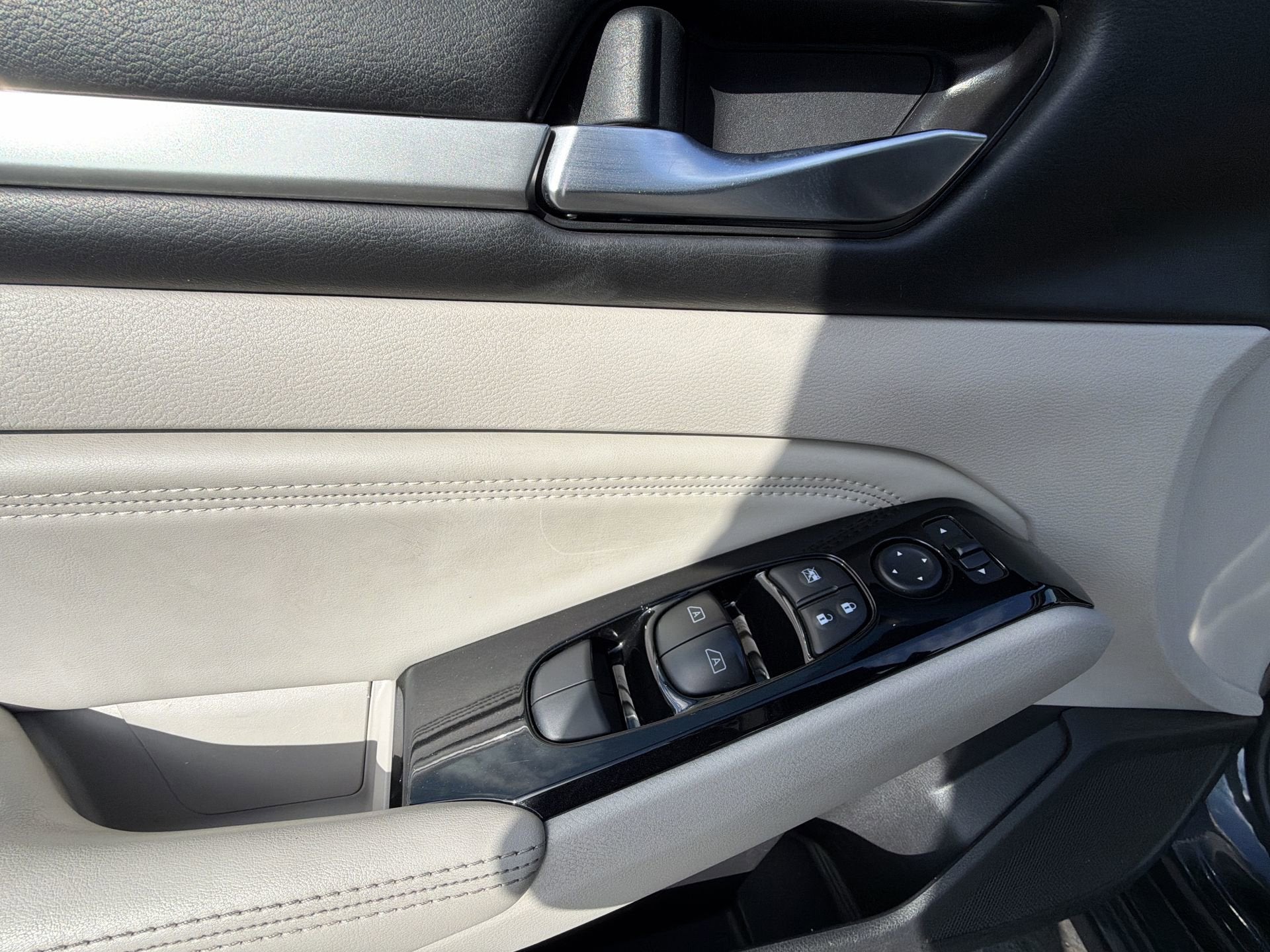 2020 Nissan Altima 2.5 SV