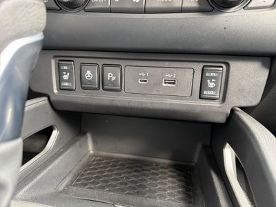 2022 Nissan Frontier SV