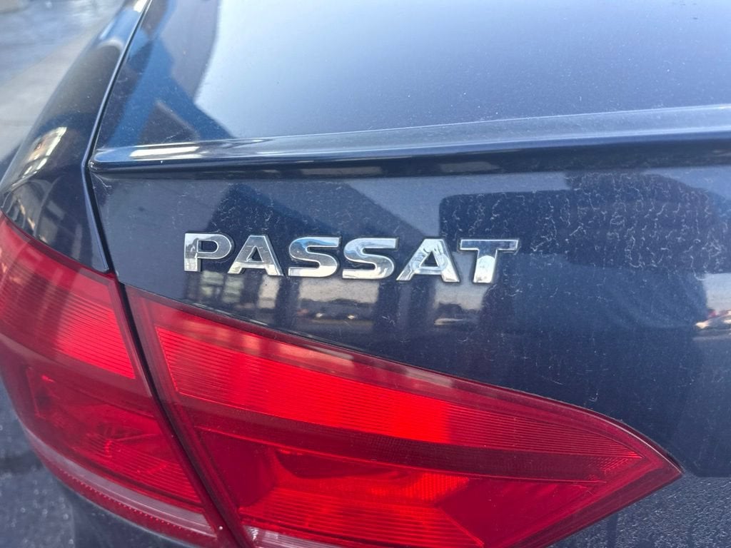2014 Volkswagen Passat S