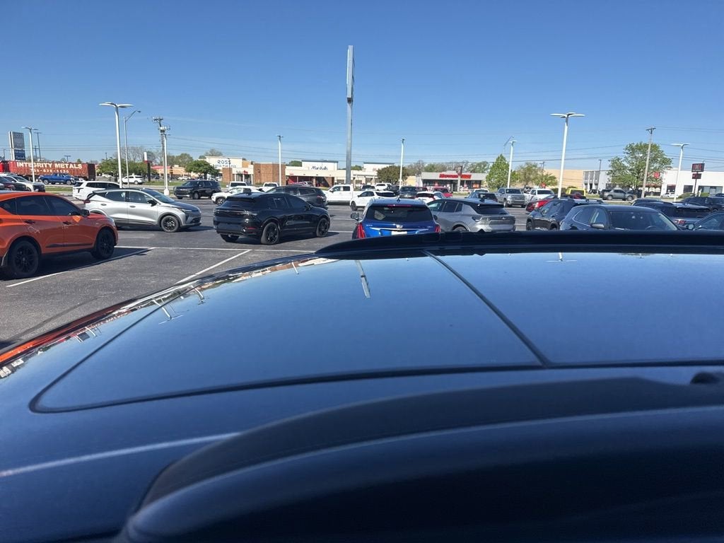 2022 Chrysler Pacifica Limited AWD