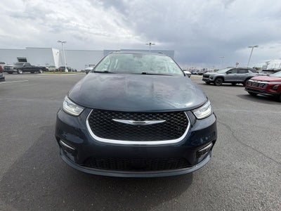 2022 Chrysler Pacifica Limited AWD
