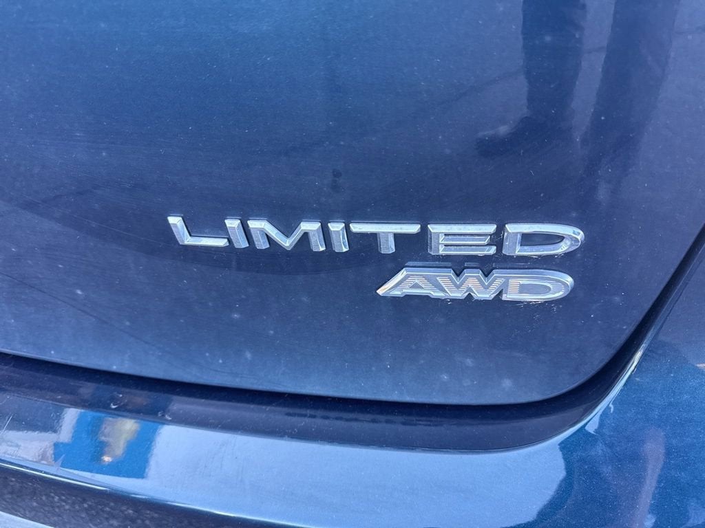 2022 Chrysler Pacifica Limited AWD