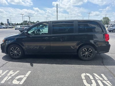 2016 Dodge Grand Caravan R/T