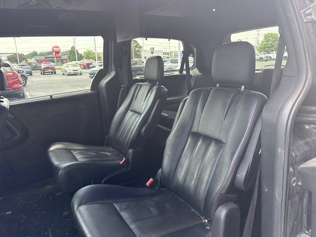 2016 Dodge Grand Caravan R/T