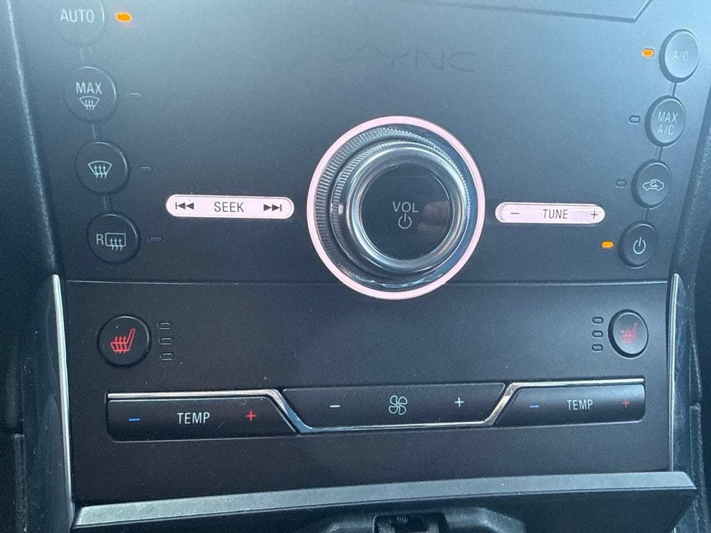 2020 Ford Edge Titanium