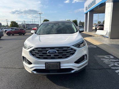 2019 Ford Edge Titanium