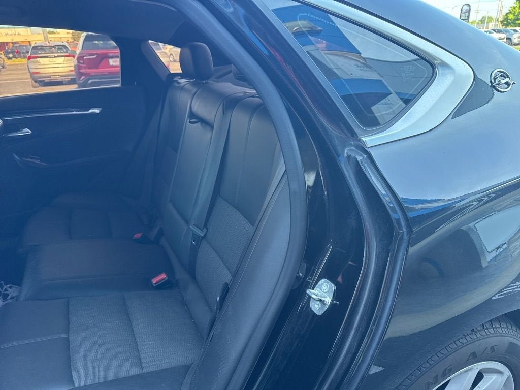 2017 Chevrolet Impala LT