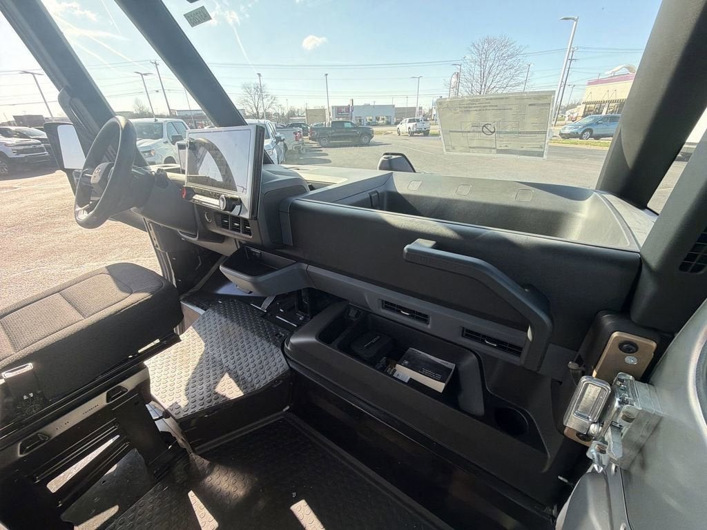 2025 Chevrolet BrightDrop 600 EJZ