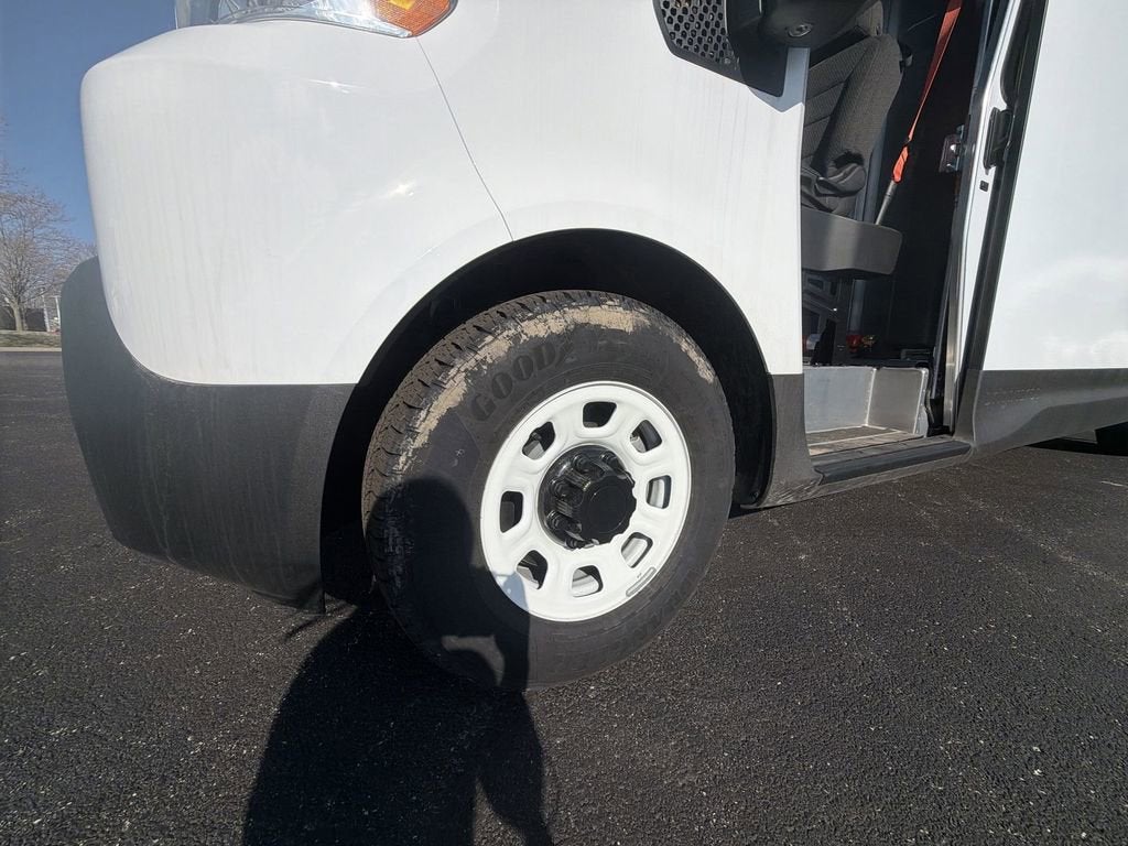 2025 Chevrolet BrightDrop 600 EJZ