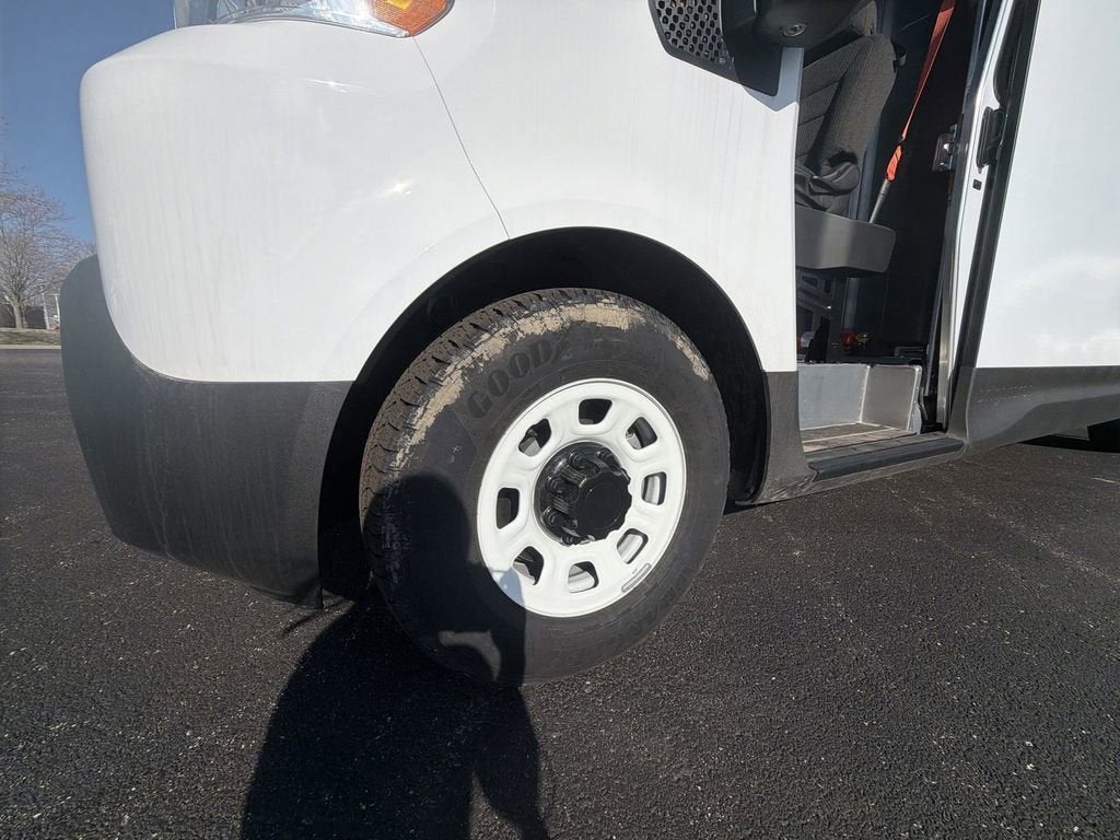 2025 Chevrolet BrightDrop 600 EJZ