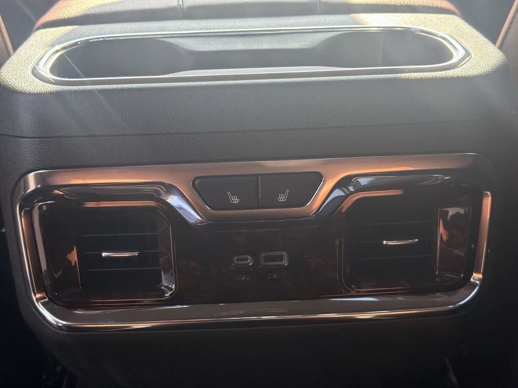 2026 Chevrolet Silverado 2500 HD LTZ - Photo 43