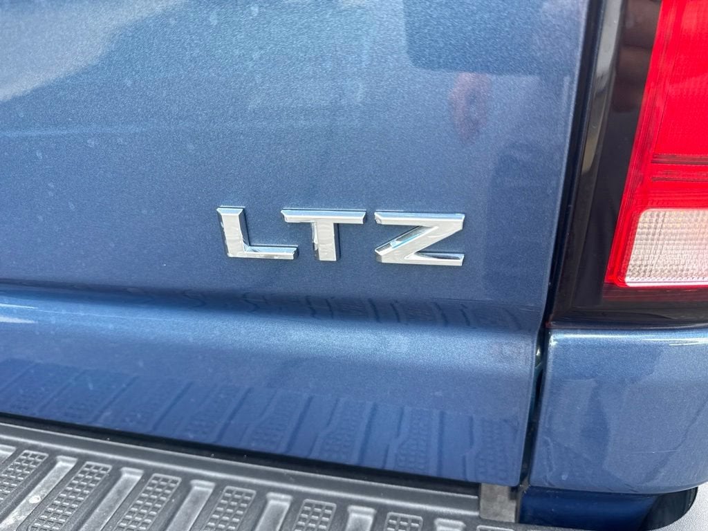 2025 Chevrolet Silverado 3500 HD LTZ