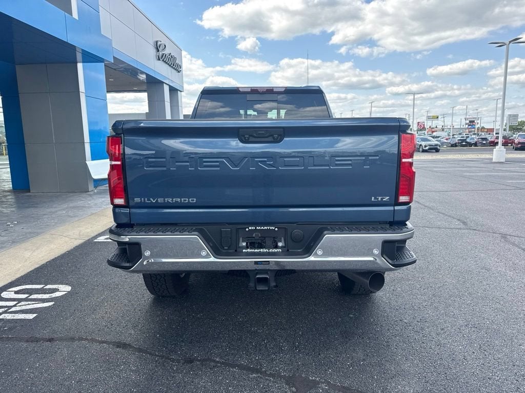 2025 Chevrolet Silverado 3500 HD LTZ