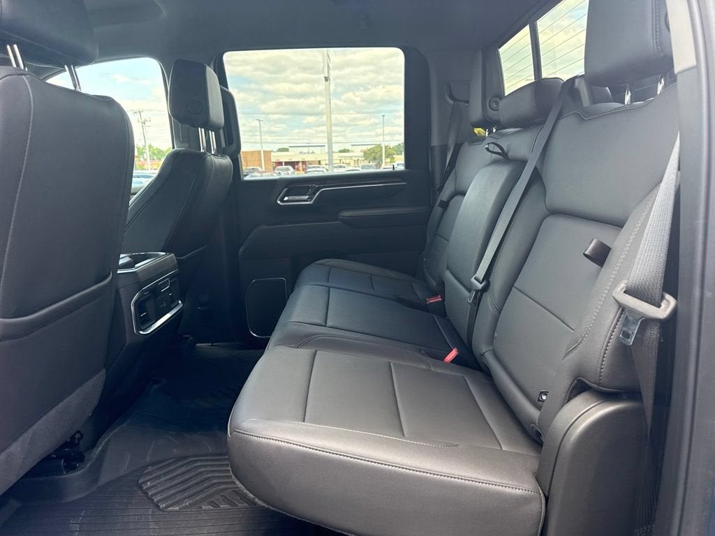 2025 Chevrolet Silverado 3500 HD LTZ