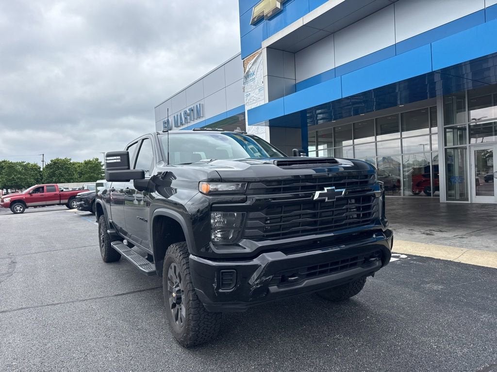 2024 Chevrolet Silverado 2500 HD Custom
