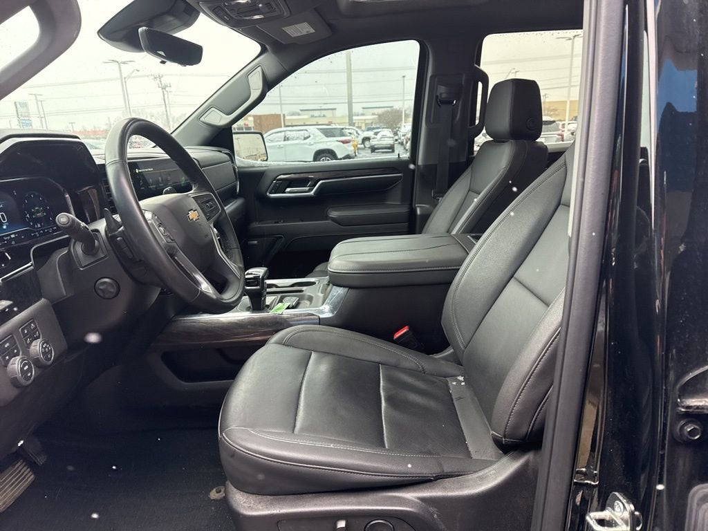 2024 Chevrolet Silverado 1500 LTZ