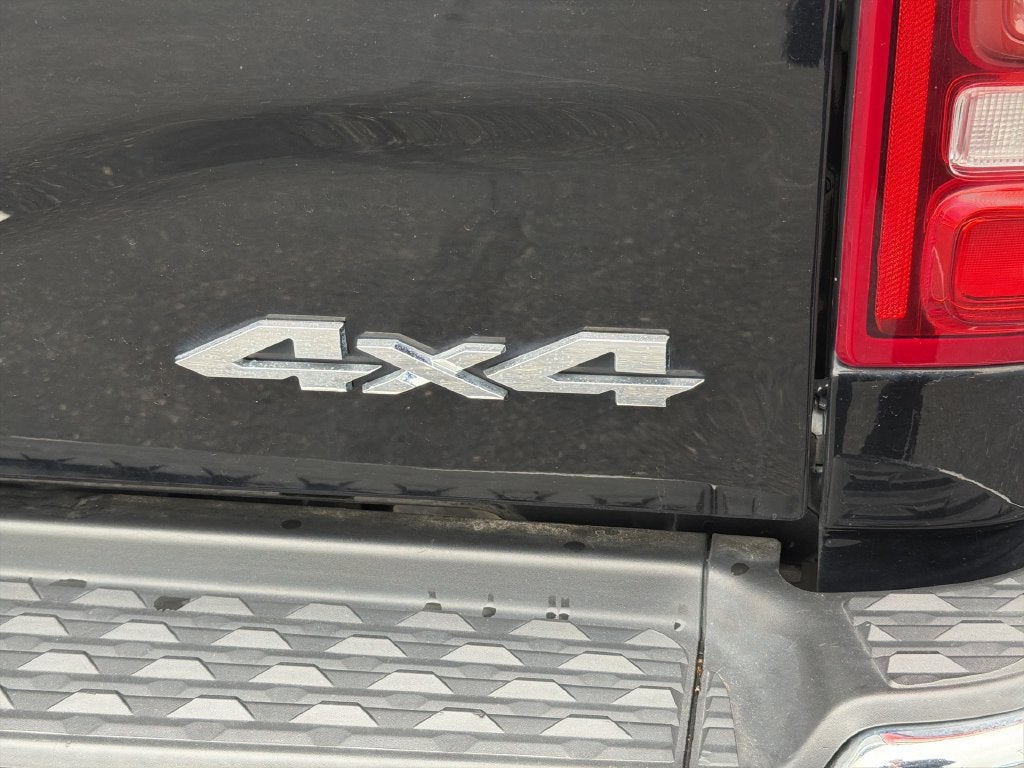2022 RAM 2500 Laramie Crew Cab 4x4 6'4" Box