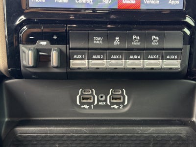 2022 RAM 2500 Laramie Crew Cab 4x4 6'4" Box