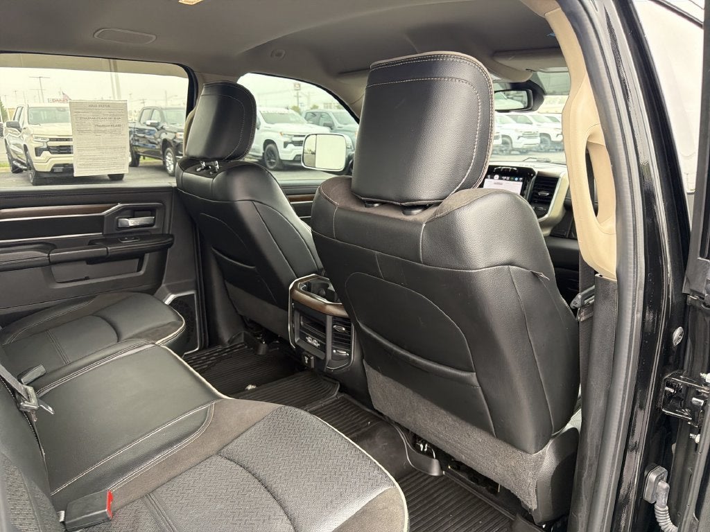 2022 RAM 2500 Laramie Crew Cab 4x4 6'4" Box