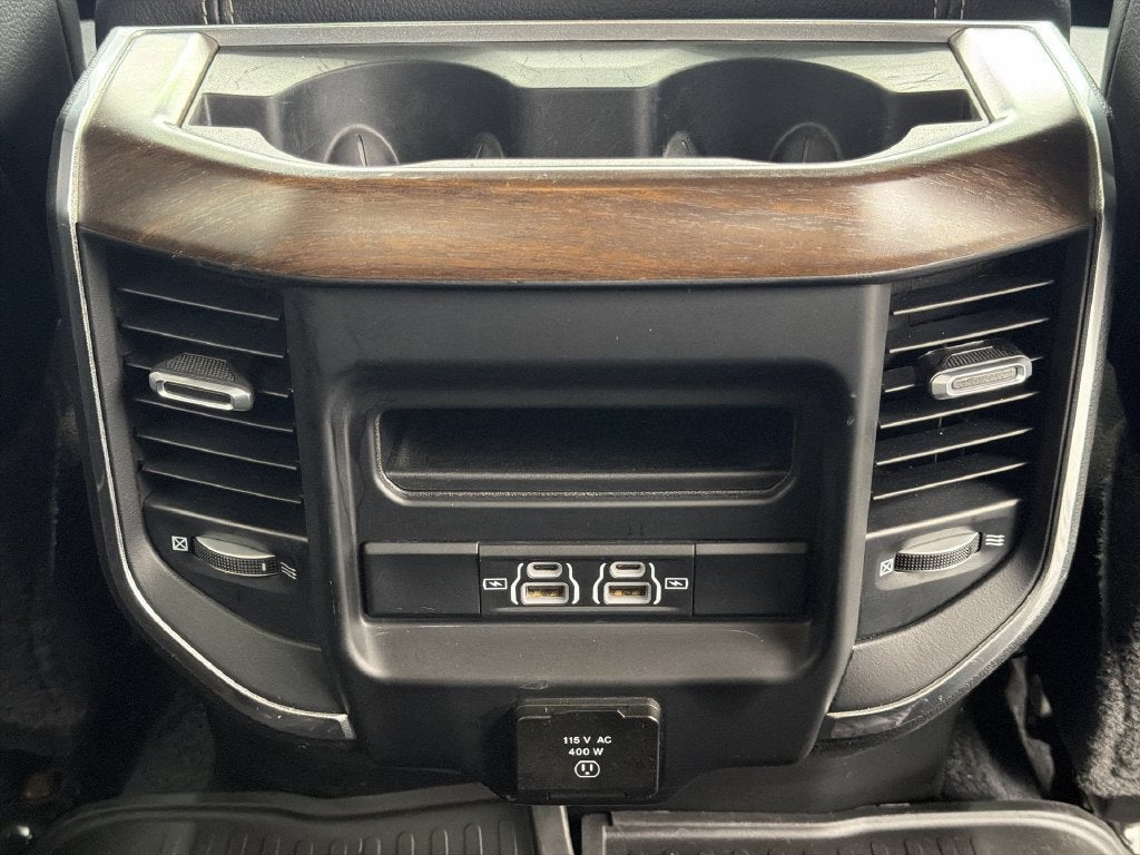 2022 RAM 2500 Laramie Crew Cab 4x4 6'4" Box