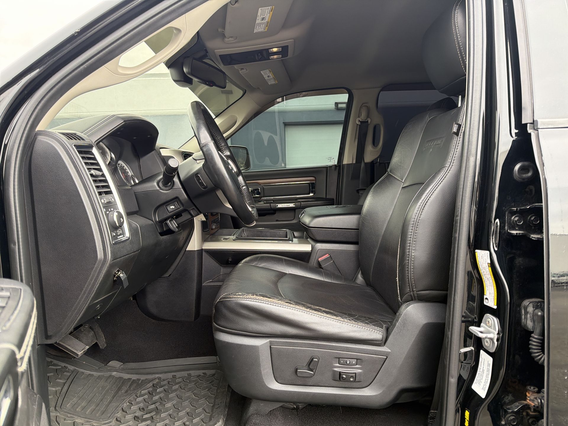 2014 RAM 2500 Laramie