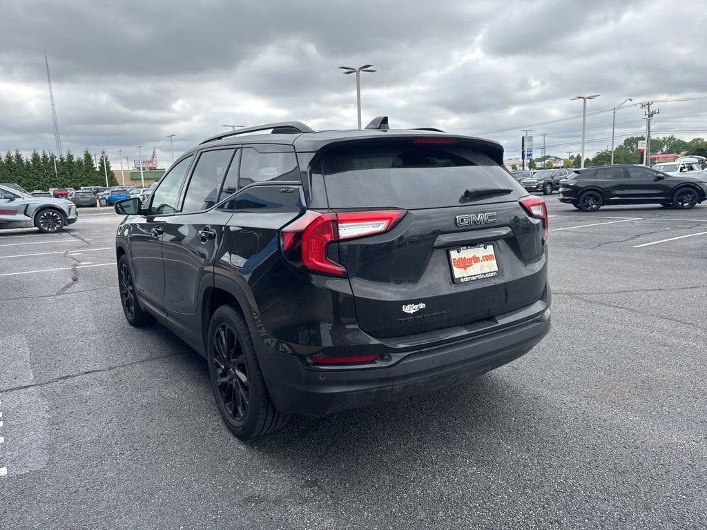 2023 GMC Terrain SLT