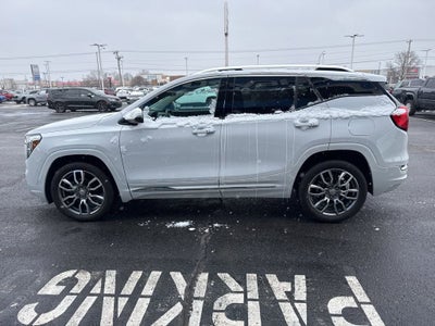 2022 GMC Terrain Denali