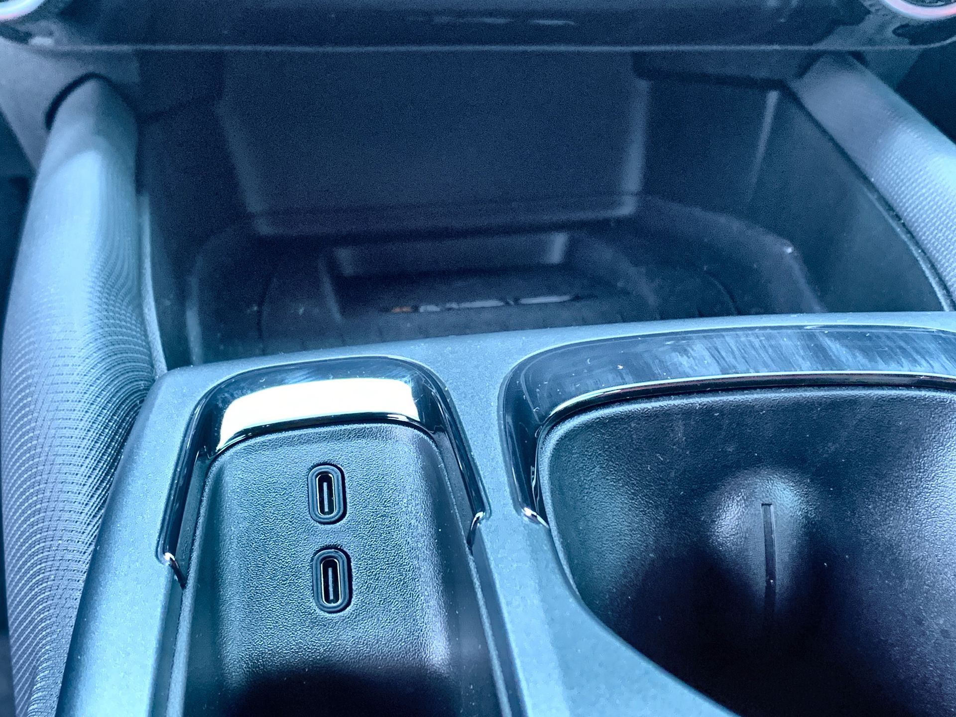 2025 Chevrolet Equinox EV RS - Photo 126