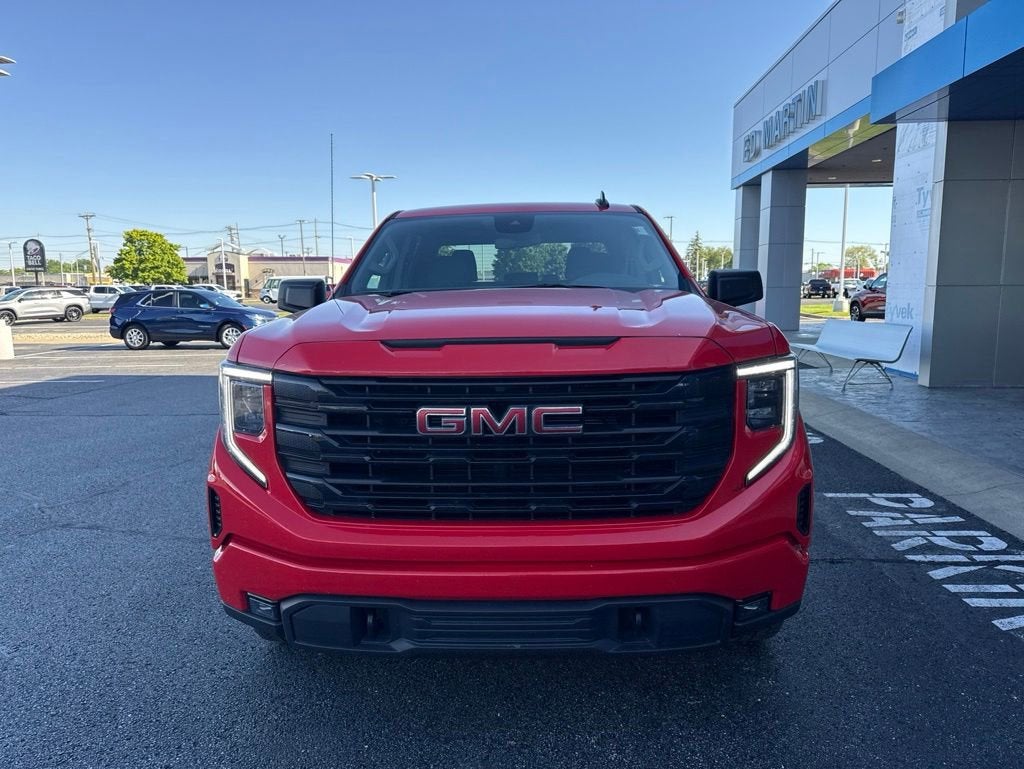 2025 GMC Sierra 1500 Elevation