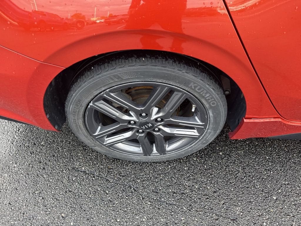 2021 Kia Forte GT-Line