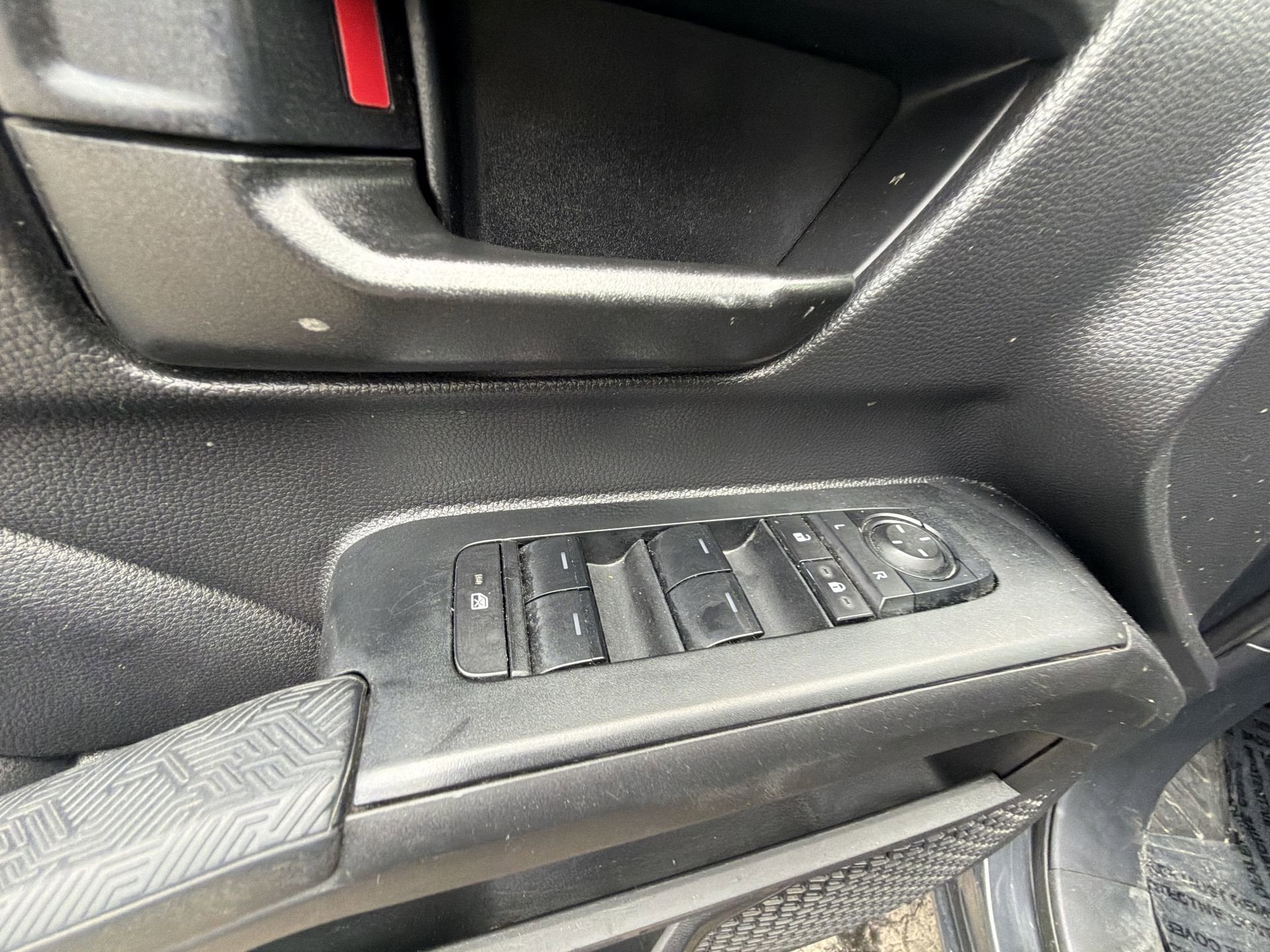 2024 Toyota Tacoma 4WD SR