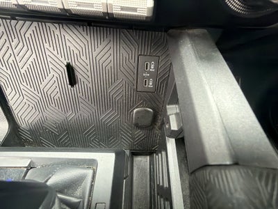 2024 Toyota Tacoma 4WD SR