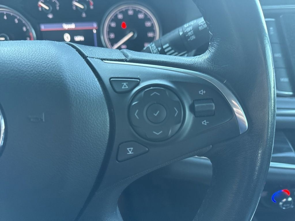 2020 Buick Enclave Essence