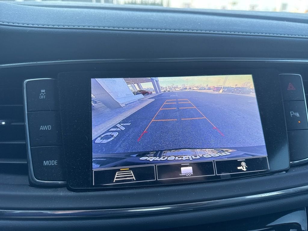 2020 Buick Enclave Essence