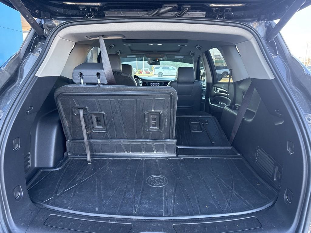 2020 Buick Enclave Essence