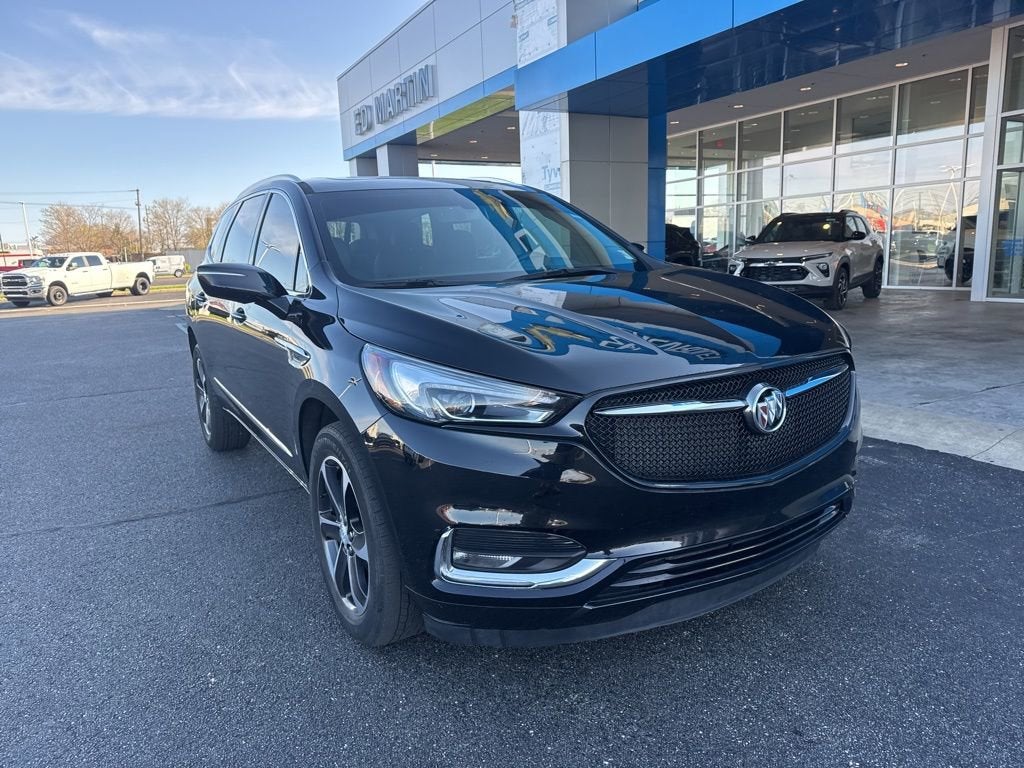 2020 Buick Enclave Essence