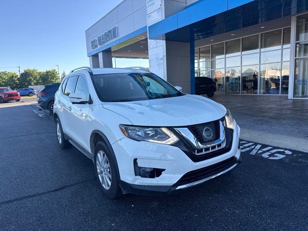 2017 Nissan Rogue SV